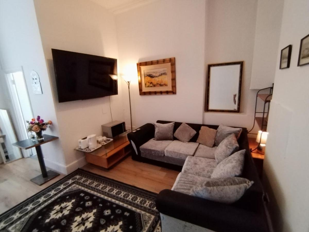 Studio With Parking Next To Port And Cliffs Apartment Dover Exterior foto